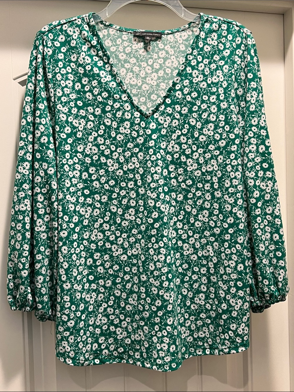 Adrianna Papell Green Floral V-Neck Blouse